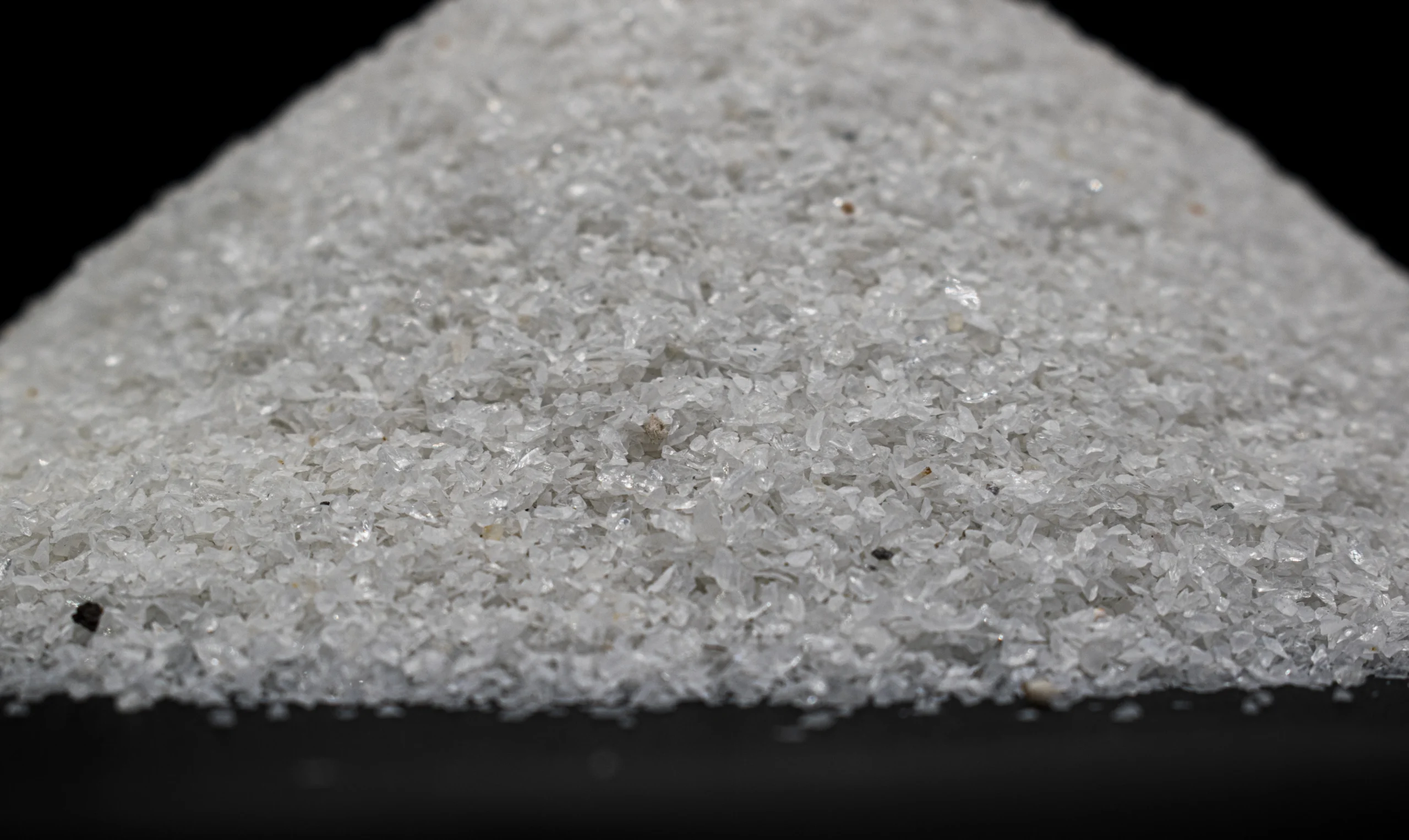 بودرة زجاج أبيض